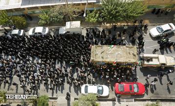 مراسم تشییع و خاکسپاری لاله های زهرایی در منطقه 5