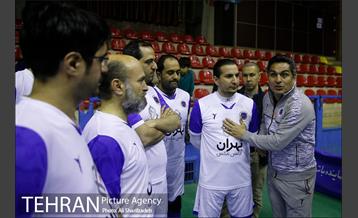 دیدار دوستانه فوتسال تیم عکاسان مطبوعاتی و کارآفرینان 4