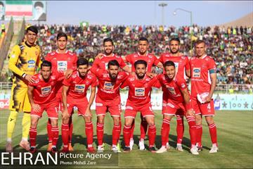 دیدار تیم های ذوب آهن و پرسپولیس 27