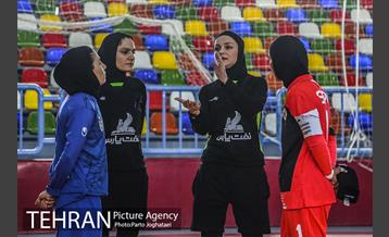 دیدار دو تیم فوتسال زنان سایپا و ملی حفاری 16