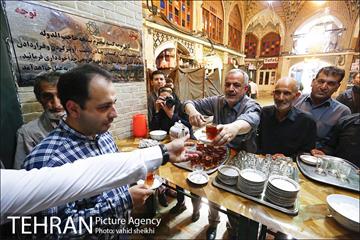 تهران گردی احمد مسجد جامعی به مناسبت روز مشروطه 33