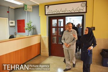 بازدید احمد مسجد جامعی از ستاد انتخابات شورایاری محلات شهر تهران 13