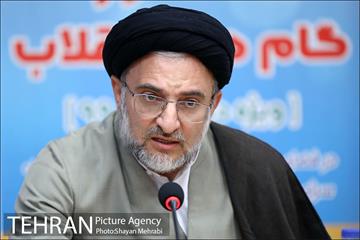 نشست شهردار تهران با ائمه جماعات در آستانه دهه فجر 8