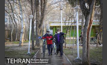 پویش سه شنبه های بدون خودرو در منطقه 8