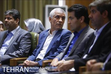 جلسه شورای شهر با حضور شهردار تهران 7