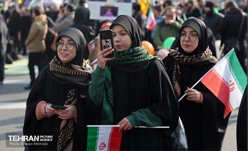 راهپیمایی ۲۲ بهمن در تهران - 3 73