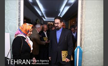 نمایشگاه قلمی چند از گنجینه ملک مدنی 24