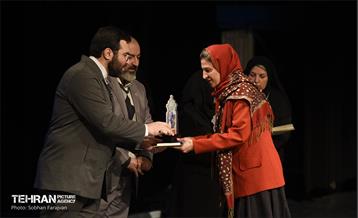 مراسم تجلیل از بانوان مدافع سلامت 28