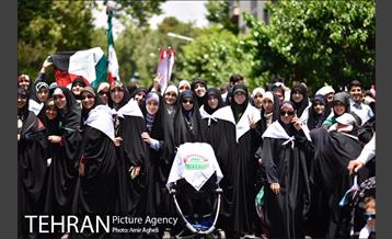 حضور اعضای هیئت هنر در راهپیمایی روز قدس 6