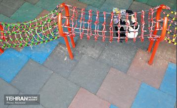 زمین بازی‌ بوستان لاله تهران 21