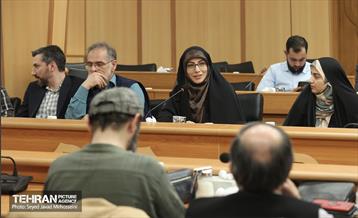 نشست صمیمانه شهردار تهران با جمعی از شعرا 13