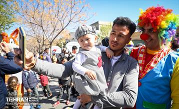 اجرای کارناوال نوروزی لبخند بهار در بازار تهران  39