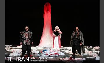 نمایش مروارید‎ 19