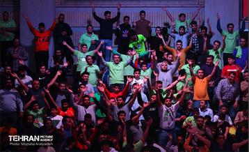 مراسم اهدای کاپ قهرمانی تیم‌های برتر کشتی آزاد توسط شهردار تهران و وزیر ورزش 7