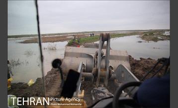 جلوگیری از ورود اب گرگان رود به شهر اق قلا 9