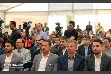 آیین بهره‌برداری از طرح نوسازی حمل و نقل عمومی تهران 32