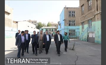 بازدید رئیس شورای شهر تهران از منطقه ۱۱ 39