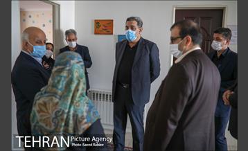 بازدید شهردار تهران از همراه سرای مرکز طبی کودک 12