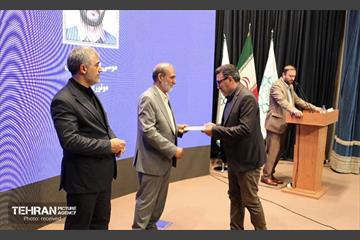 نشست شورای شهرداران مناطق، نواحی و آئین تجلیل از برگزیدگان 10