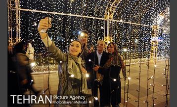 جشن نور در بوستان ملت 29