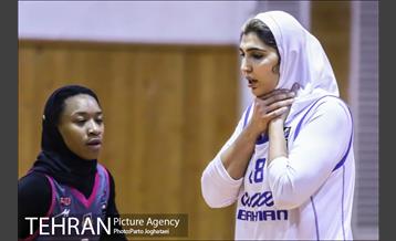 دیدار تیم های بسکتبال نارسینا و گروه بهمن 19