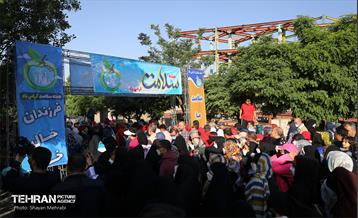 همایش بزرگ پیاده روی خانوادگی در بوستان جوانمردان 37