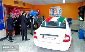 آئین افتتاح و بهره برداری از پروژه‌های شهری در منطقه 5