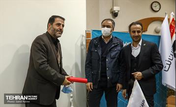 مراسم اعطای نخستین پروانه اپراتوری پایش هوشمند حریق ساختمان‌های تهران 32