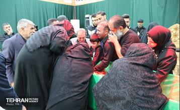 وداع با پیکر شهدای حافظان نظم و امنیت 60