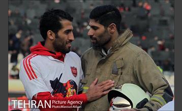 دیدار تیم های فوتبال پرسپولیس و گسترش فولاد