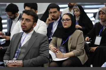 دومین دوره پیشرفته مدرسه دیپلمات‌های جوان - 3 46