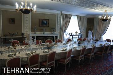 گشتی در کاخ نیاوران  8