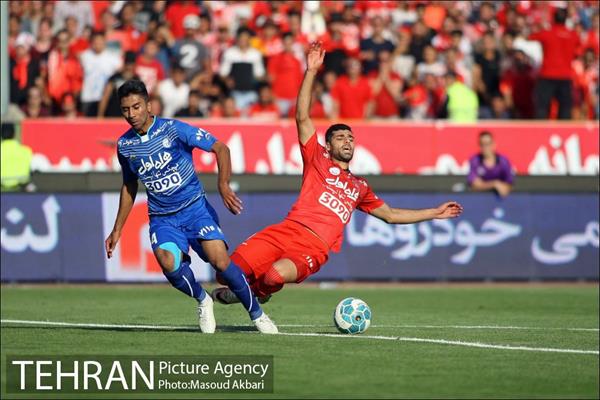 دیدار پرسپولیس و استقلال در لیگ برتر فوتبال 14