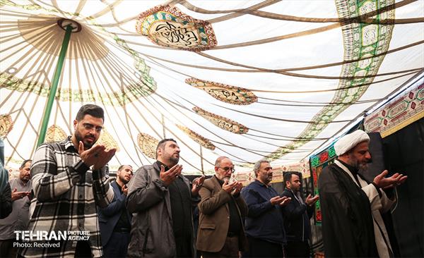 هیات محبان الرضا(ع) در تکیه شهید آرمان 32