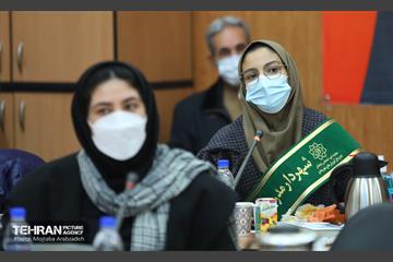 نشست هم اندیشی شهردار تهران با نخبگان منطقه 22