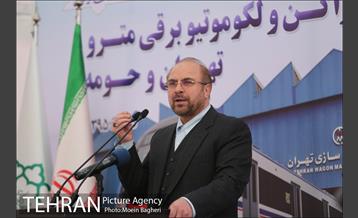 مراسم بهره برداری از 65 دستگاه واگن و لکوموتیو برقی مترو تهران و حومه 21