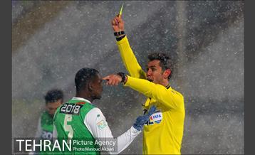 دیدار تیم‌ های فوتبال ماشین سازی تبریز واستقلال تهران