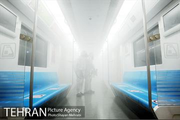 عملیات ضدعفونی کردن مترو تهران 4