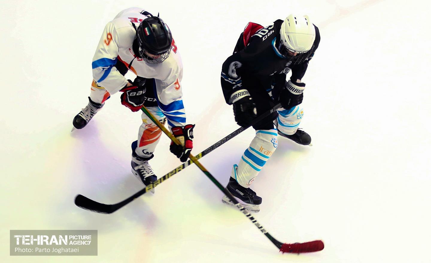 اسکیت هاکی روی یخ زنان 12