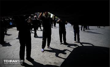 خیمه سوزان ظهر عاشورا در چهار راه گلوبندک  7