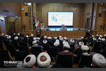 نشست هم‌اندیشی فصلی ائمه جماعات منطقه ۲۰ تهران 29