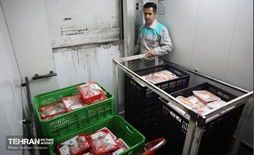 به وقت خدمت؛ فروشگاه‌های زنجیره‌ای شهروند  71