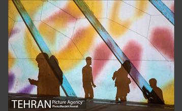 اجراى ویدئو مپینگ به مناسبت میلاد حضرت رسول ( ص ) در برج آزادى 6