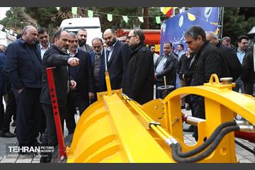 رونمایی از ماشین آلات سازمان مدیریت پسماند 3