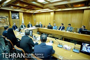 دیدار اعضای فدراسیون فوتبال با شهردار تهران 6