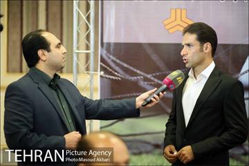 مراسم رونمایی از پیراهم تیم فوتبال سایپا در لیگ هفدهم  1