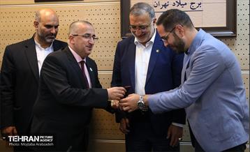 دیدار هیئت عراقی با شهردار تهران