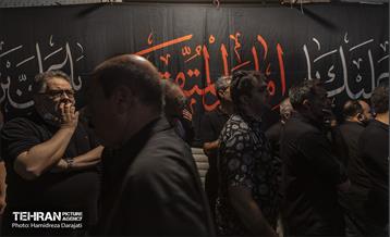 چهارپایه‌خوانی زیر چارسوق بازار