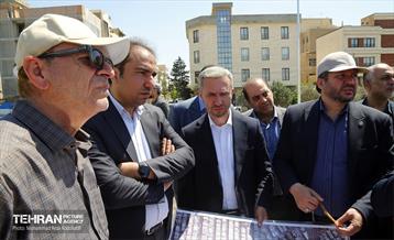 بازدید معاون فنی و عمرانی از پروژه‌های عمرانی منطقه ۵ 8