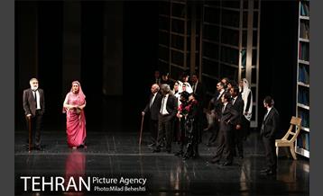 نمایش سقراط‎ 10